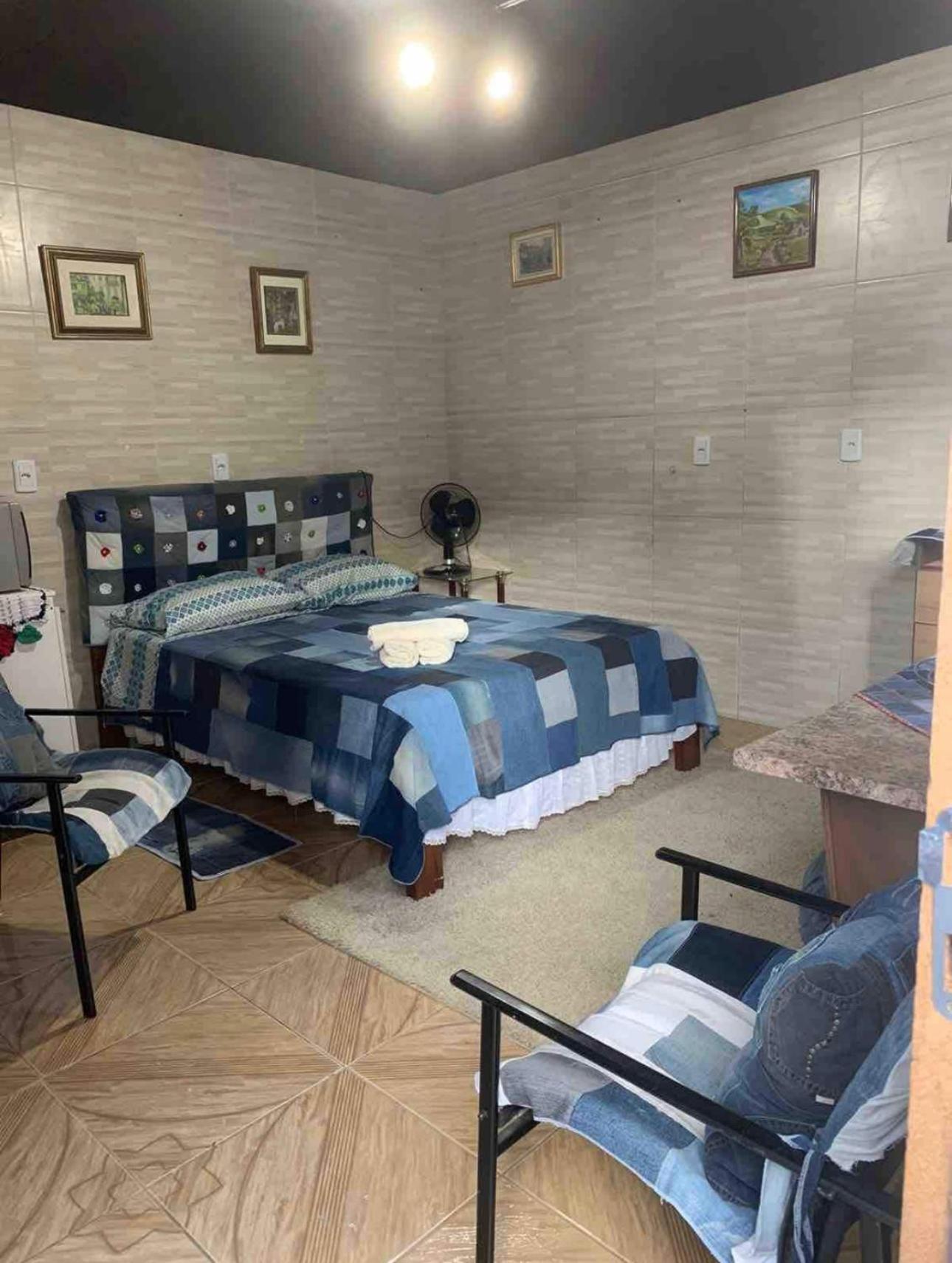 Hospedagem Da Dona Carla Канела Екстериор снимка